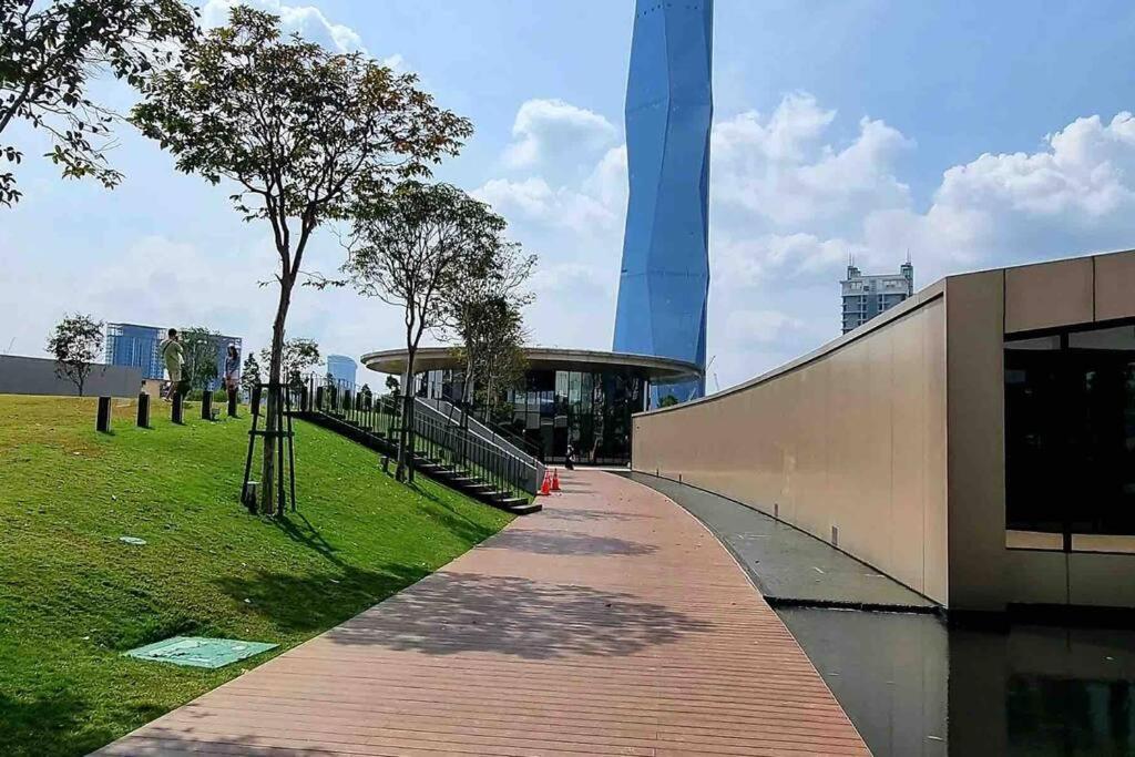 クアラルンプールInfinity Pool/ Lucentia Bbcc, Near Lalaport, Pnb118, Klccアパートメント エクステリア 写真