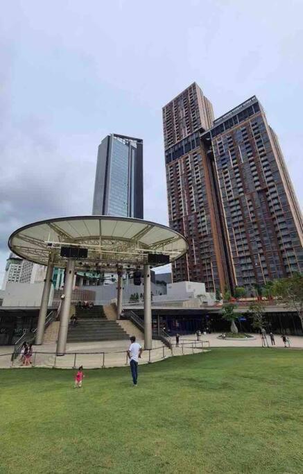 クアラルンプールInfinity Pool/ Lucentia Bbcc, Near Lalaport, Pnb118, Klccアパートメント エクステリア 写真